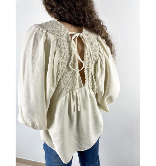Camiseta pico doble gomas BEIGE... Camiseta pico doble gomas BEIGE...
