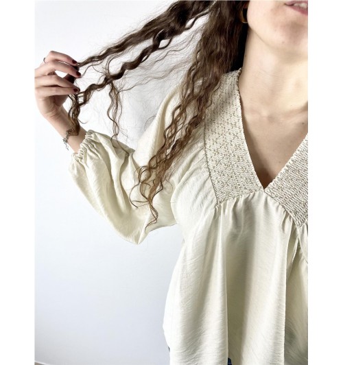Camiseta pico doble gomas BEIGE... Camiseta pico doble gomas BEIGE...