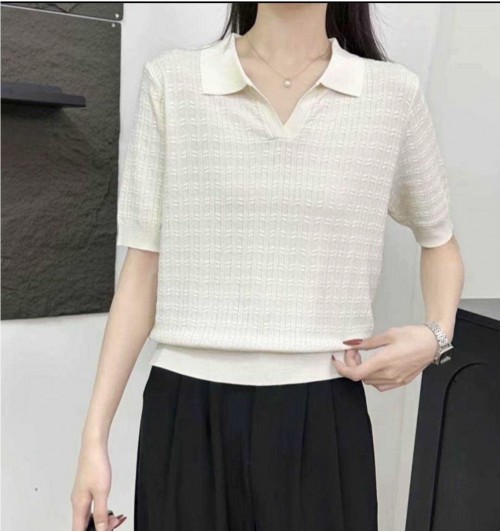 Suéter camisero crop...